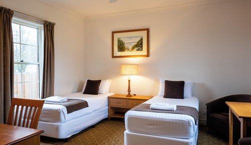 Chambre Deluxe Double ou avec lits jumeaux, non-fumeurs, vue jardin