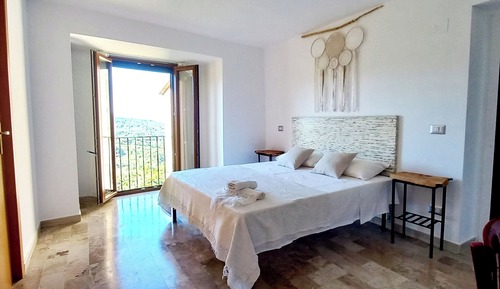 Chambre Double, vue montagne