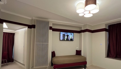 Chambre Deluxe, 1 grand lit et 1 canapé-lit, non-fumeurs