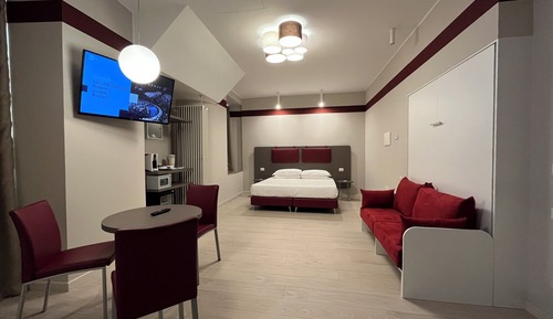 Chambre Supérieure, 1 lit double et 1 canapé-lit, non-fumeurs