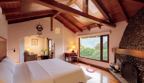 Suite Studio, bain à remous, vue montagne