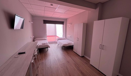Chambre Double, 3 lits une place, balcon