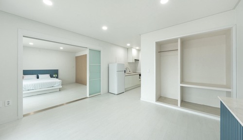 Chambre, 1 chambre (two room B)