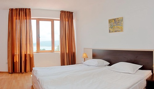 Chambre Double ou avec lits jumeaux, balcon, vue parc
