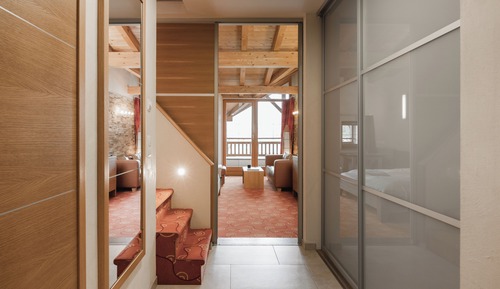 Appartement Duplex, balcon, vue montagne