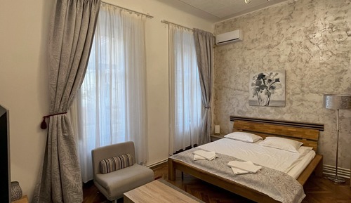 Suite Studio Deluxe, vue cour intérieure