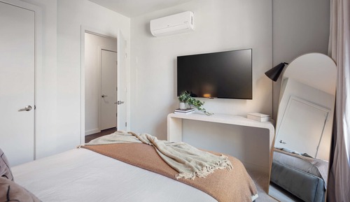 Appartement Design, 1 grand lit et 1 canapé-lit, cuisine, vue cour intérieure