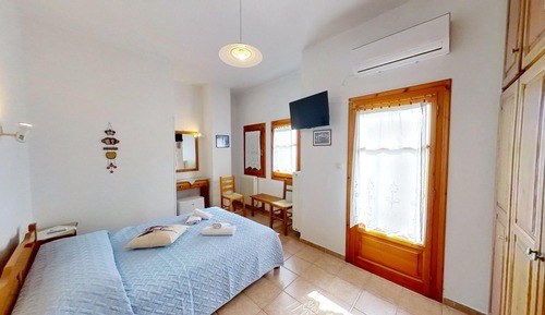 Chambre Double, balcon, vue montagne