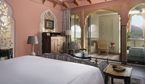 Chambre Standard, 1 très grand lit