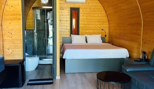 Bungalow, vue piscine