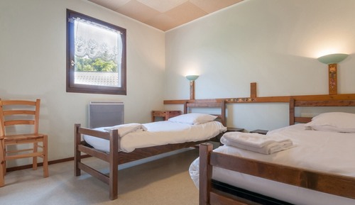 Chambre Double Économique, 2 lits une place