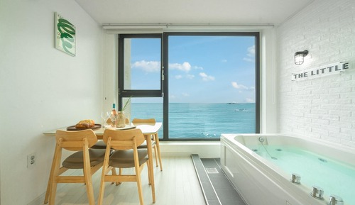 Chambre, 1 chambre (Room202 Golden yellow (spa/oceanview))