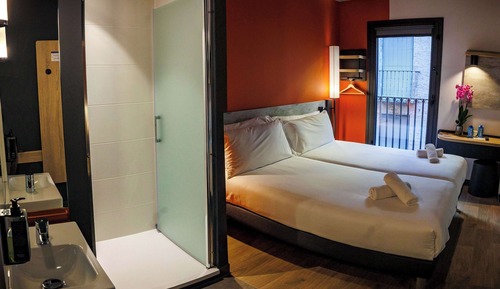 Chambre Standard, 2 lits une place