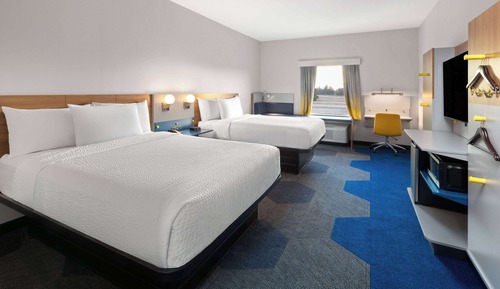 Chambre, 2 grands lits, accessible aux personnes à mobilité réduite (Mobility, Bathtub W/grab Bars)