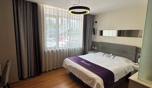 Chambre Double Deluxe, 1 grand lit, fumeurs, vue ville
