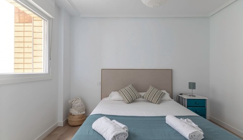Appartement Confort, balcon, vue partielle sur la mer