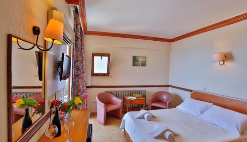 Chambre avec lits jumeaux, vue jardin