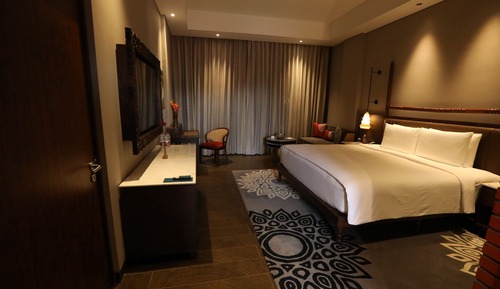 Chambre Supérieure, 1 très grand lit