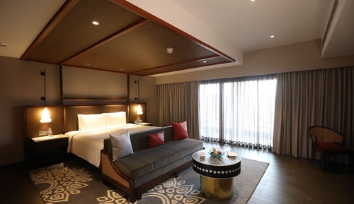 Chambre Deluxe, 1 très grand lit, vue jardin