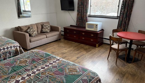 Chambre Double Familiale, vue montagne