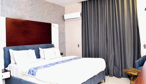 Suite Exclusive