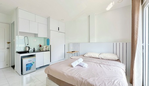 Studio Premium, balcon