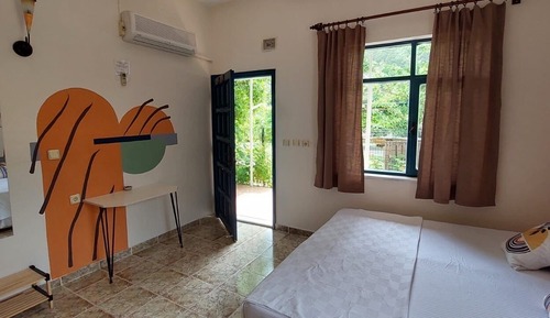 Chambre Double Classique, vue jardin