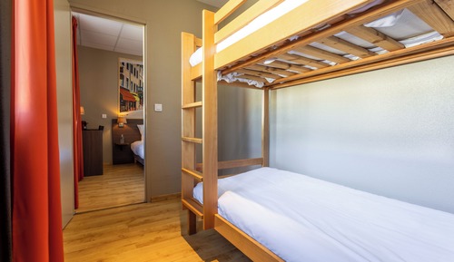 Chambre Familiale