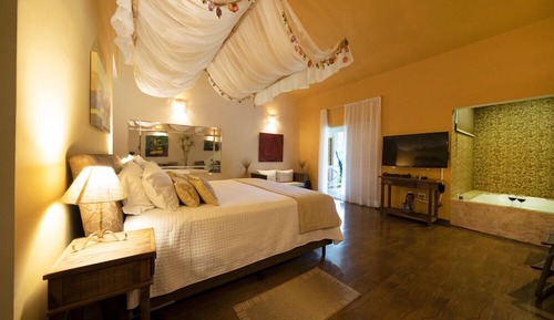 Chambre Royale, vue jardin