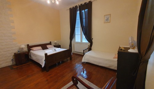 Chambre Familiale, vue piscine
