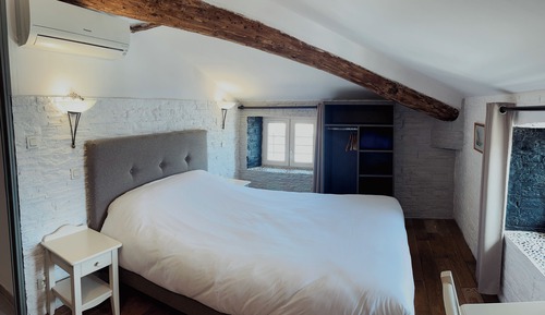 Chambre Double Standard (Attic)