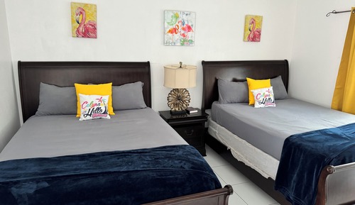Chambre Double Deluxe, vue partielle sur la mer, en bord de piscine