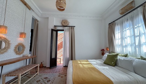 Suite Lune de Miel, vue piscine