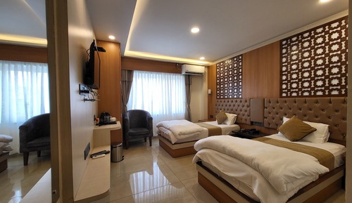 Chambre Deluxe avec lits jumeaux, vue ville, en bord de lac
