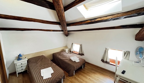 Chambre, 2 lits une place, non-fumeurs