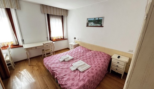 Chambre, 1 lit double, non-fumeurs