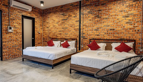 Chambre Quadruple Deluxe, baignoire à jets