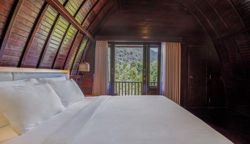Villa, baignoire, vue montagne