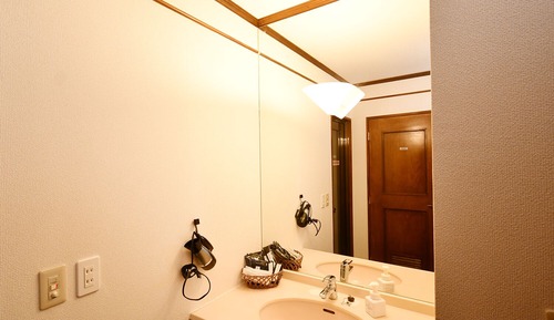 Chambre avec lits jumeaux