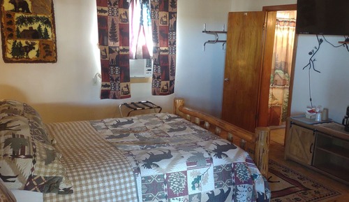 Suite Studio Deluxe, 1 grand lit, coin cuisine, rez-de-chaussée