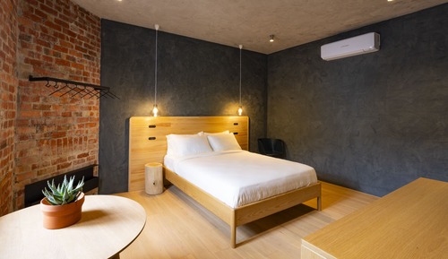 Chambre Simple Deluxe, 1 grand lit, salle de bains privée