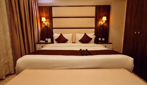 Standard King Room