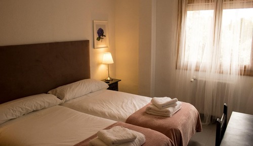 Chambre avec lits jumeaux, vue ville