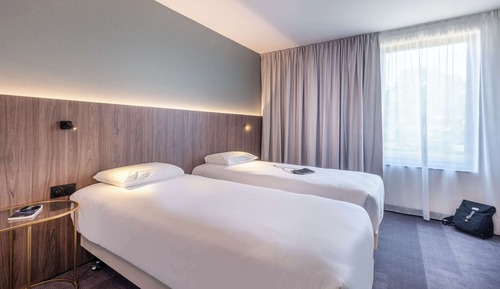 Chambre Standard, 2 lits une place