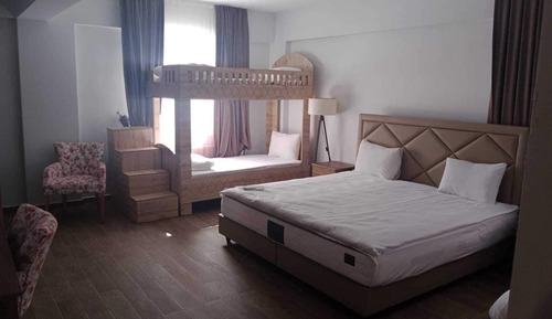 Chambre Familiale