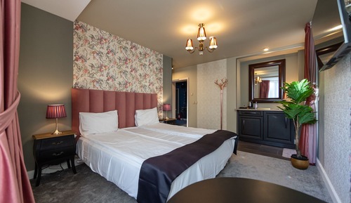 Chambre Supérieure Double ou avec lits jumeaux