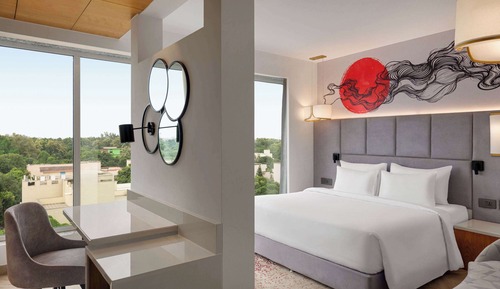 Chambre Premium, 1 très grand lit et 1 canapé-lit, non-fumeurs