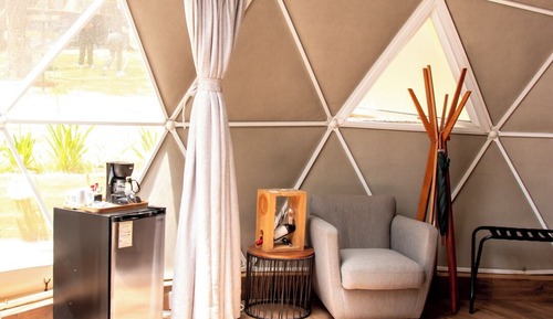 Cabane Deluxe, 1 très grand lit (Domo XL)