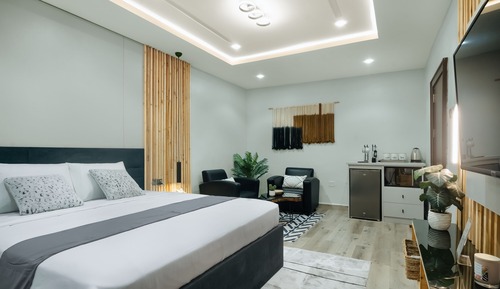 Chambre Deluxe, 1 très grand lit, non-fumeurs, salle de bains privée
