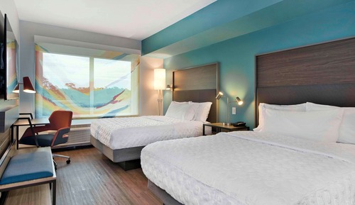 Chambre Standard, 2 grands lits (Hearing)
